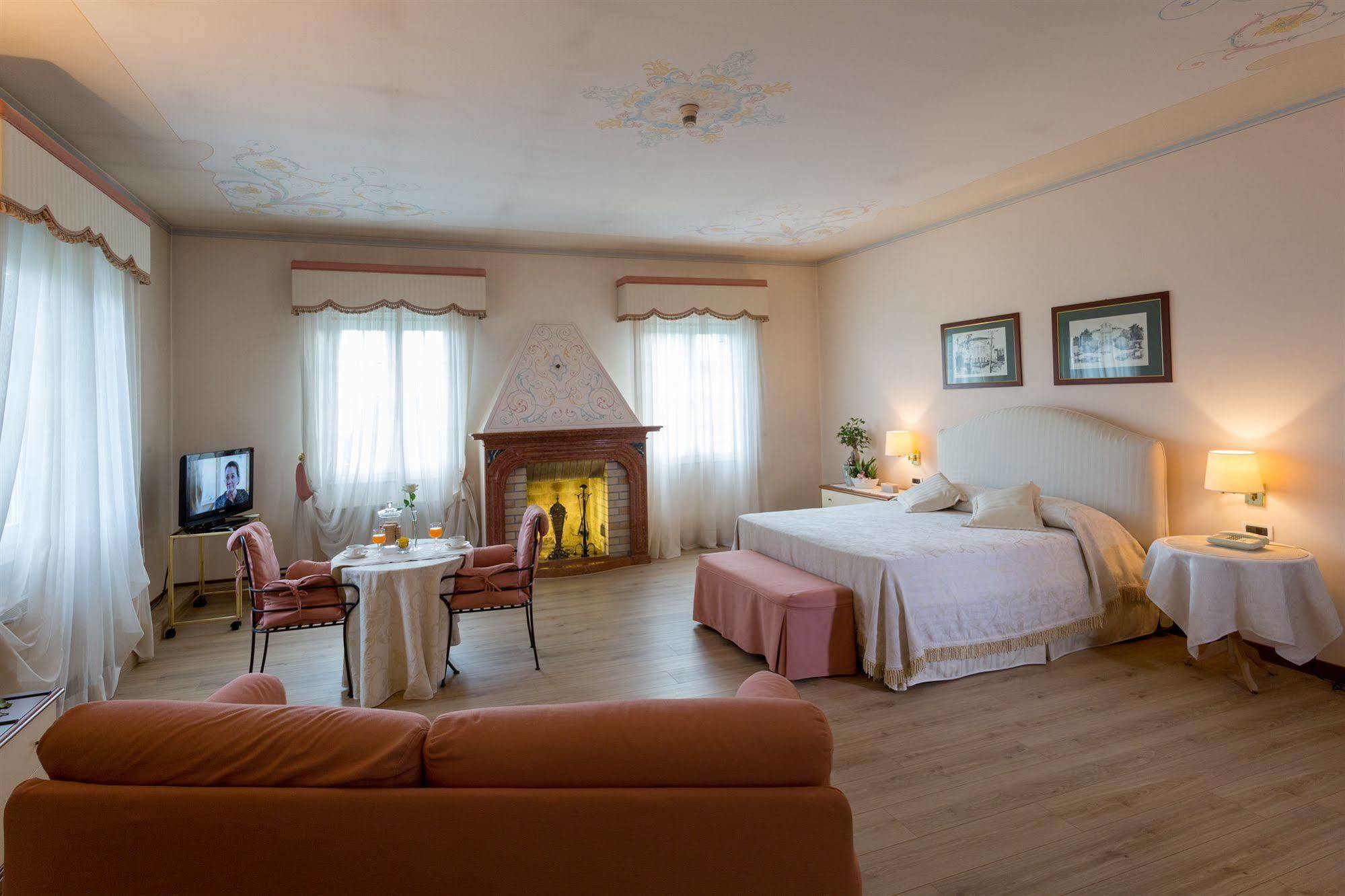 Villa Revedin Gorgo al Monticano ภายนอก รูปภาพ